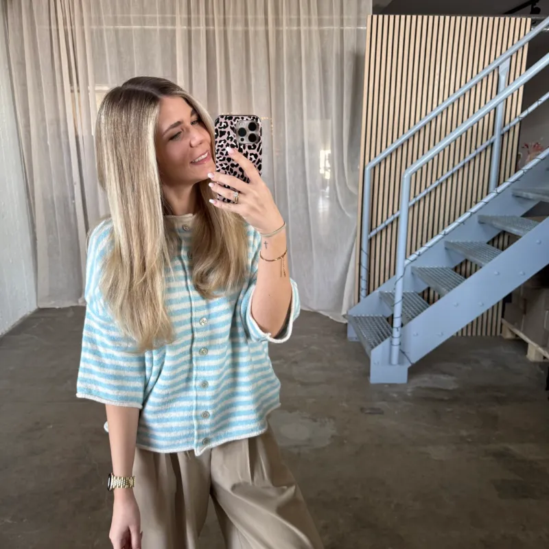 Kurzarm Stripes Strickjacke - Creme x Hellblau
