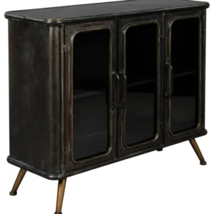 Vintage Metall Sideboard DENZA von DutchBone in Gesamtansicht mit drei Glastüren und angewinkelten Metallbeinen.