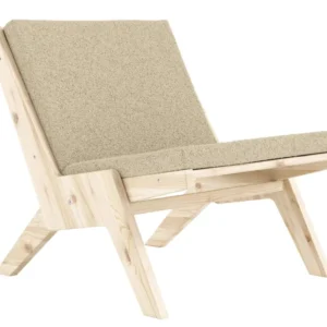Design Sessel SWAY Lounge Chair klappbar mit beigefarbenem Polster und Kiefer-Holzgestell in Gesamtansicht.