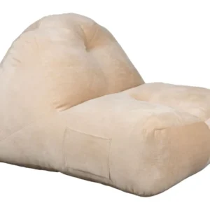 Loungesessel Tombag von Dutchbone in Beige mit geschwölbter Rückenlehne in Gesamtansicht.