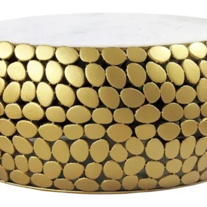 Design Couchtisch rund 66 cm mit weißer Marmorplatte und goldenem Aluminium-Gestell aus ovalen Elementen, Gesamtansicht.