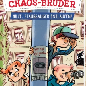 Das Cover zeigt drei Kinder, die neugierig hinter einem Laternenpfahl hervorsehen. Auf diesem ist eine Suchanzeige für einen Staubsauger angebracht. Der Hintergrund zeigt ein einfaches Wohnhaus. Der Titel „Ich und meine CHAOS-Brüder“ in roter, verspielter Schrift bildet das zentrale Element, während der Untertitel „Hilfe, Staubsauger entlaufen!“ in einer schlanken Schrift darunter platziert ist. Oben ist der Name der Autorin, Sarah Welk, gut lesbar. Ganz unten mittig steht der...