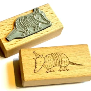 Stempel Gürteltier ("sonst noch was?") Buchenholz