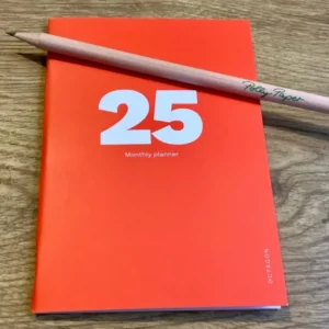 Monatsplaner A6 mini Kalenderheft Octàgon rot - Polly Paper - Umweltfreundliche Schreibwaren