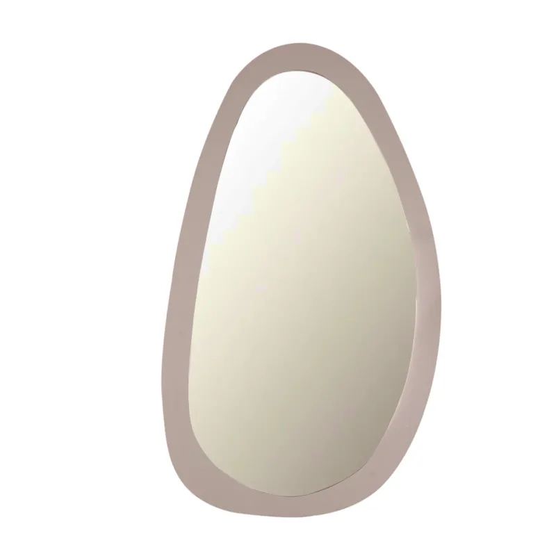 Wandspiegel – Mangoholzrahmen, Sand-Finish, Organische Form – Lou | Starfurn