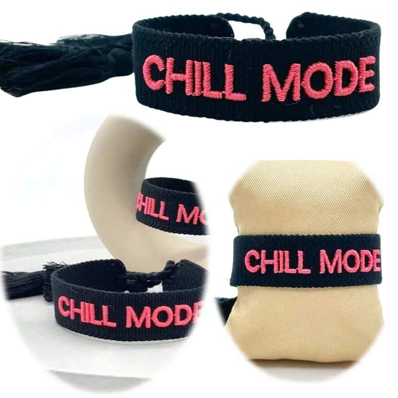 KI-generiertes Bild Canvas Statement Armband Chill Mode Schwarz Quasten besticktes Webarmband