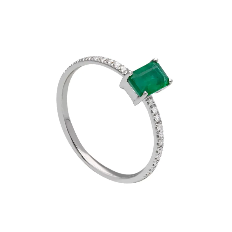 Weissgold-Ring aus 18 Karat mit Diamanten und Smaragd - 284918SB